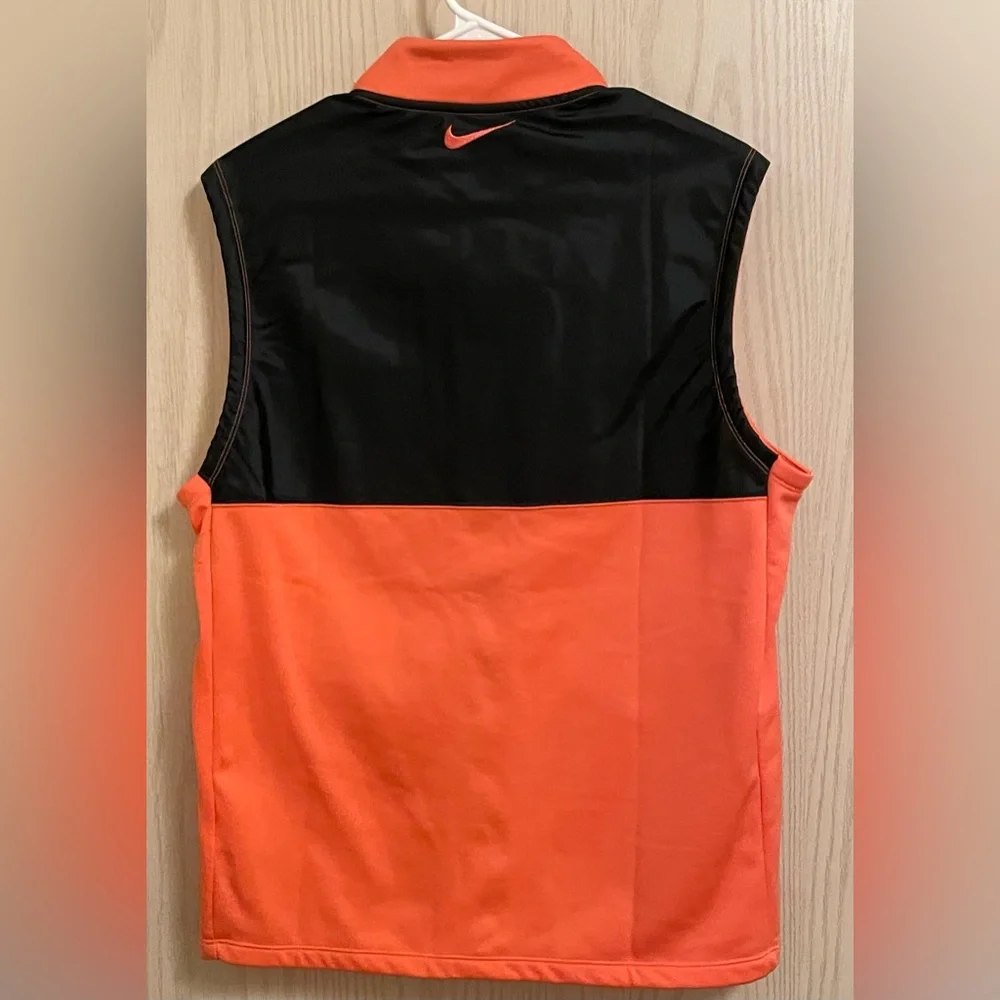 Nike Therma Fit Victory Orange Full Zip Medium Men’s Golf Vest with Black